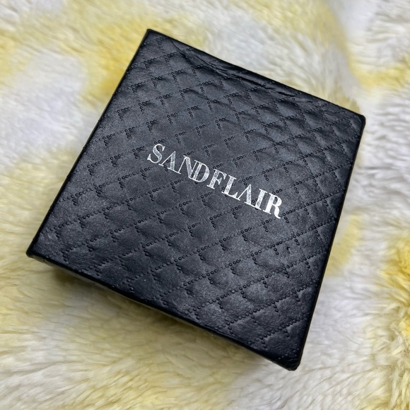 Infinity Necklace! - Picture 2 of 2